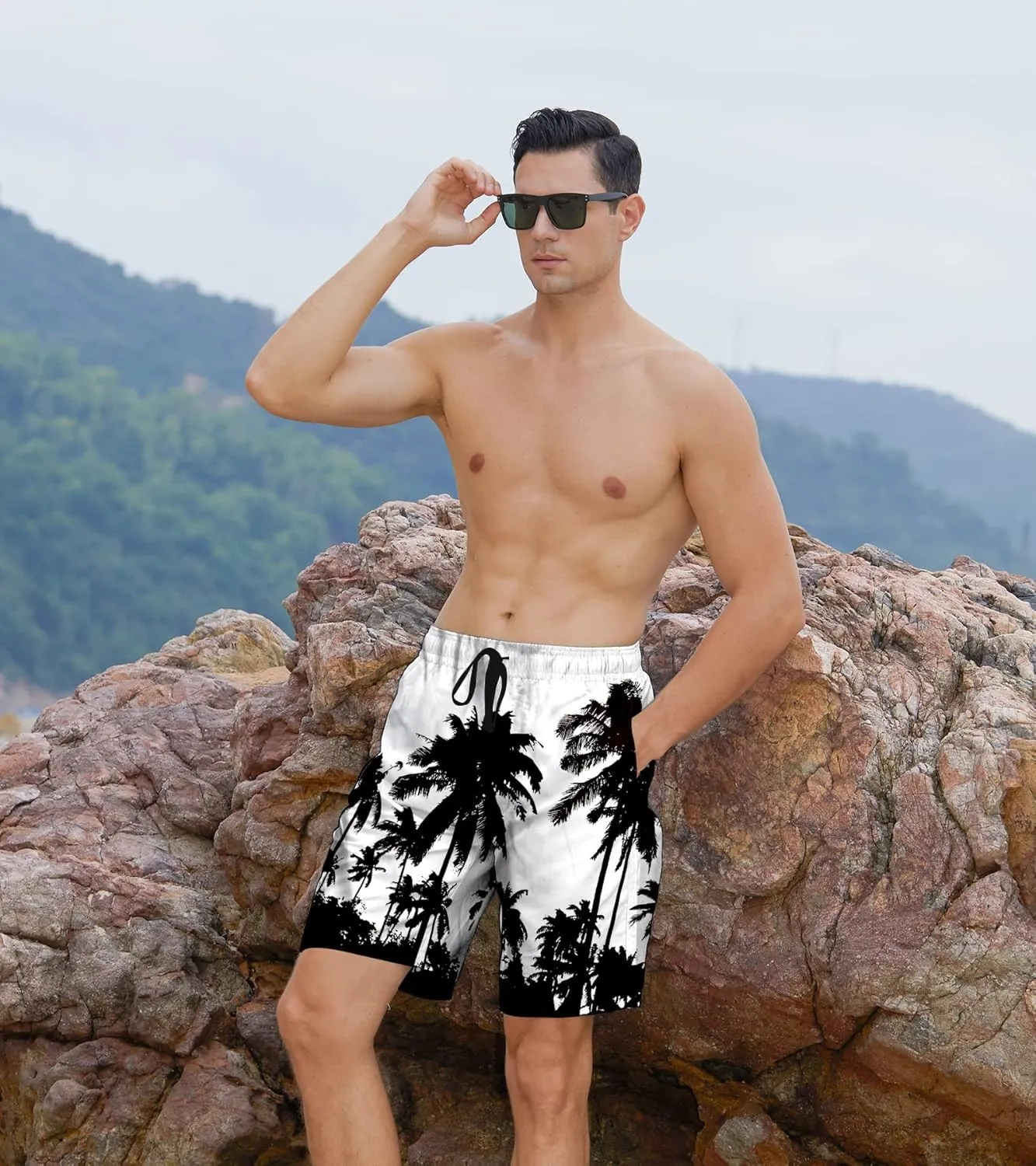 Belovecol Mens Swim Trunks Summer Cool Quick Dry Board Shorts Bathing Suit with Side Pockets Mesh Lining S-3XL