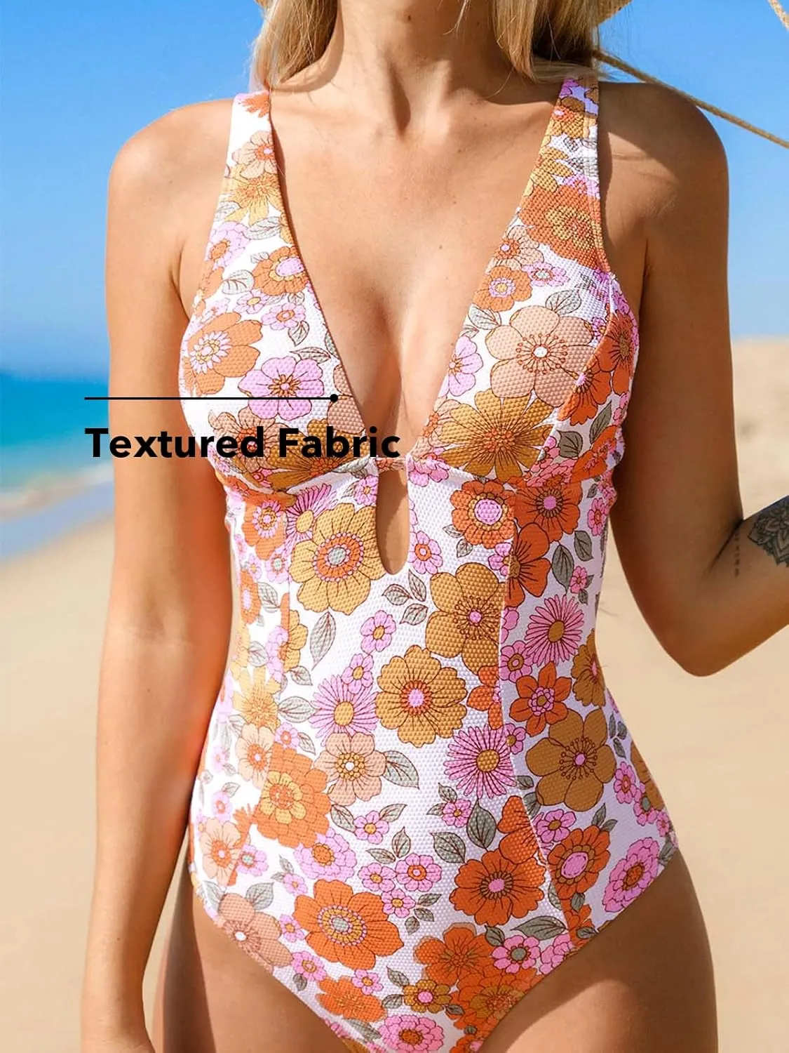 CUPSHE Women's One Piece Swimsuit Deep V Neck Keyhole Cutout O Ring Textured Bathing Suit