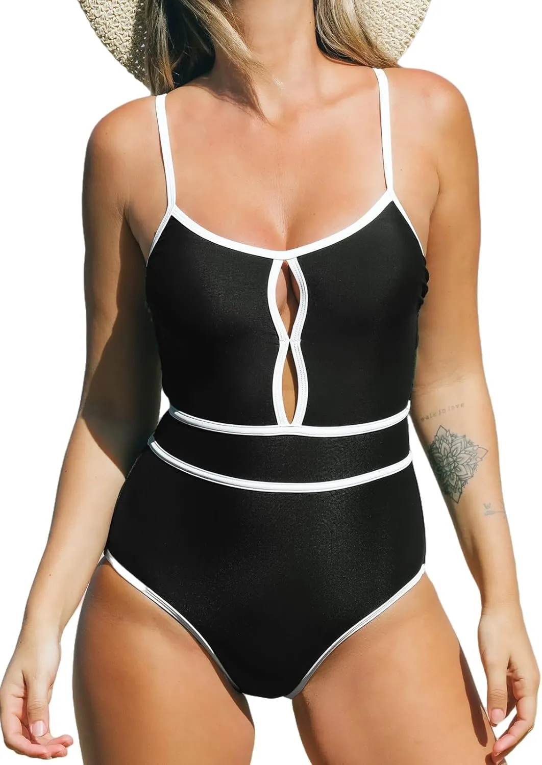 CUPSHE Women's One Piece Swimsuit Scoop Neck Bathing Suit Keyhole Cutout Color Block Adjustable Straps Swimwear