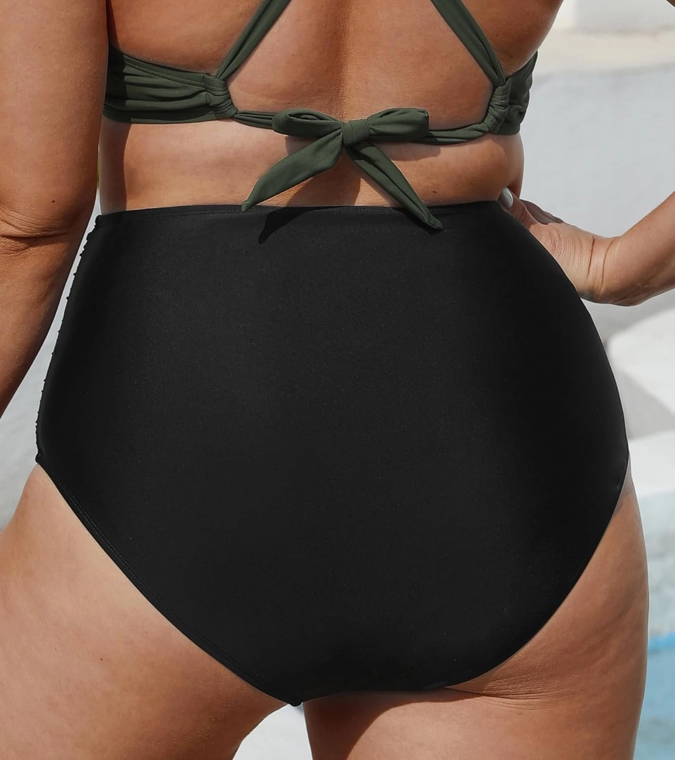 CUPSHE Women's High Wasited Bikini Bottom Shirred Tummy Control Swimsuit Full Coverage Retro Swim Bottom(XS-4XL)