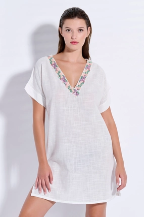 Japanese-Style Dress with Trim (8083)