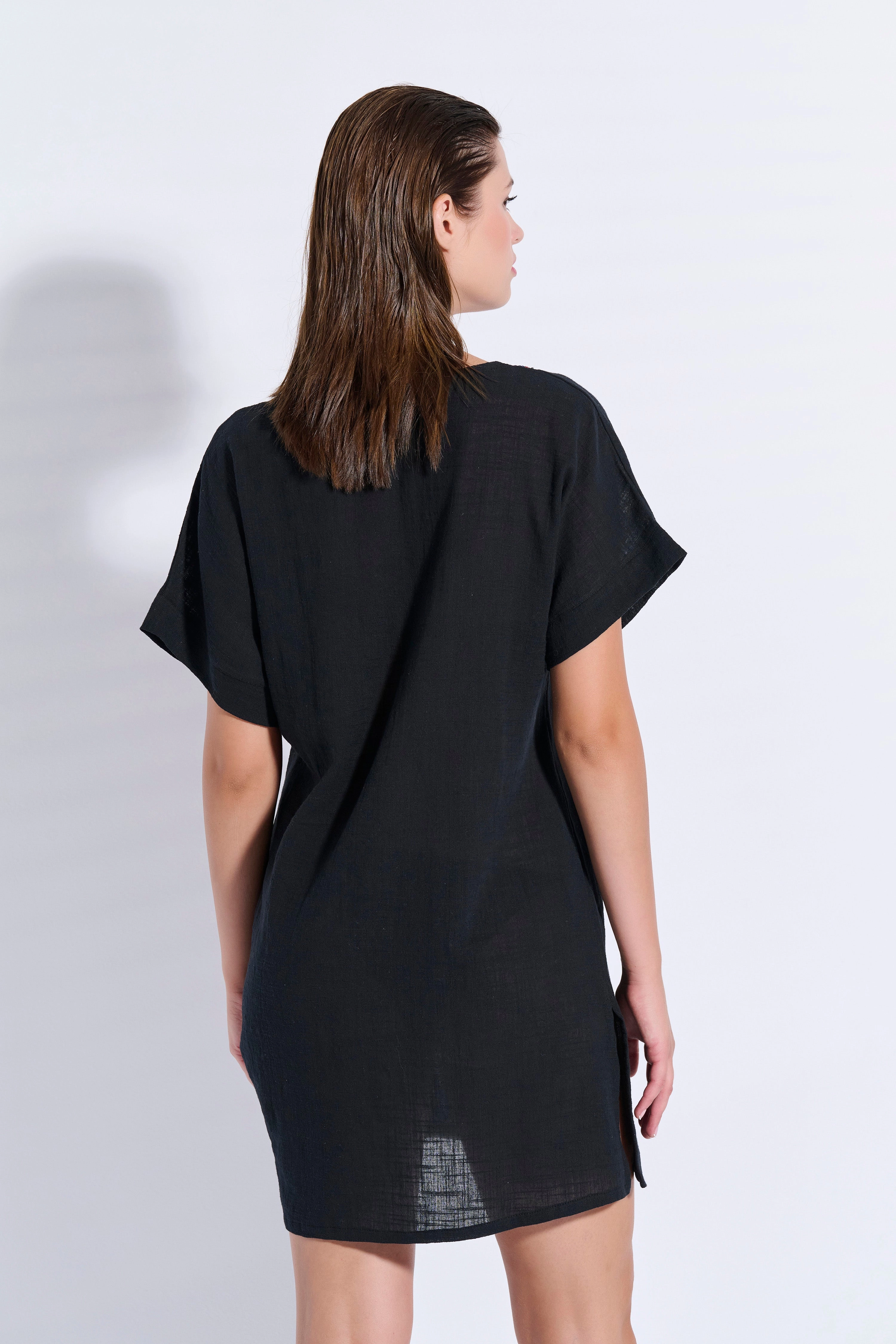 Japanese-Style Dress with Trim (8083)