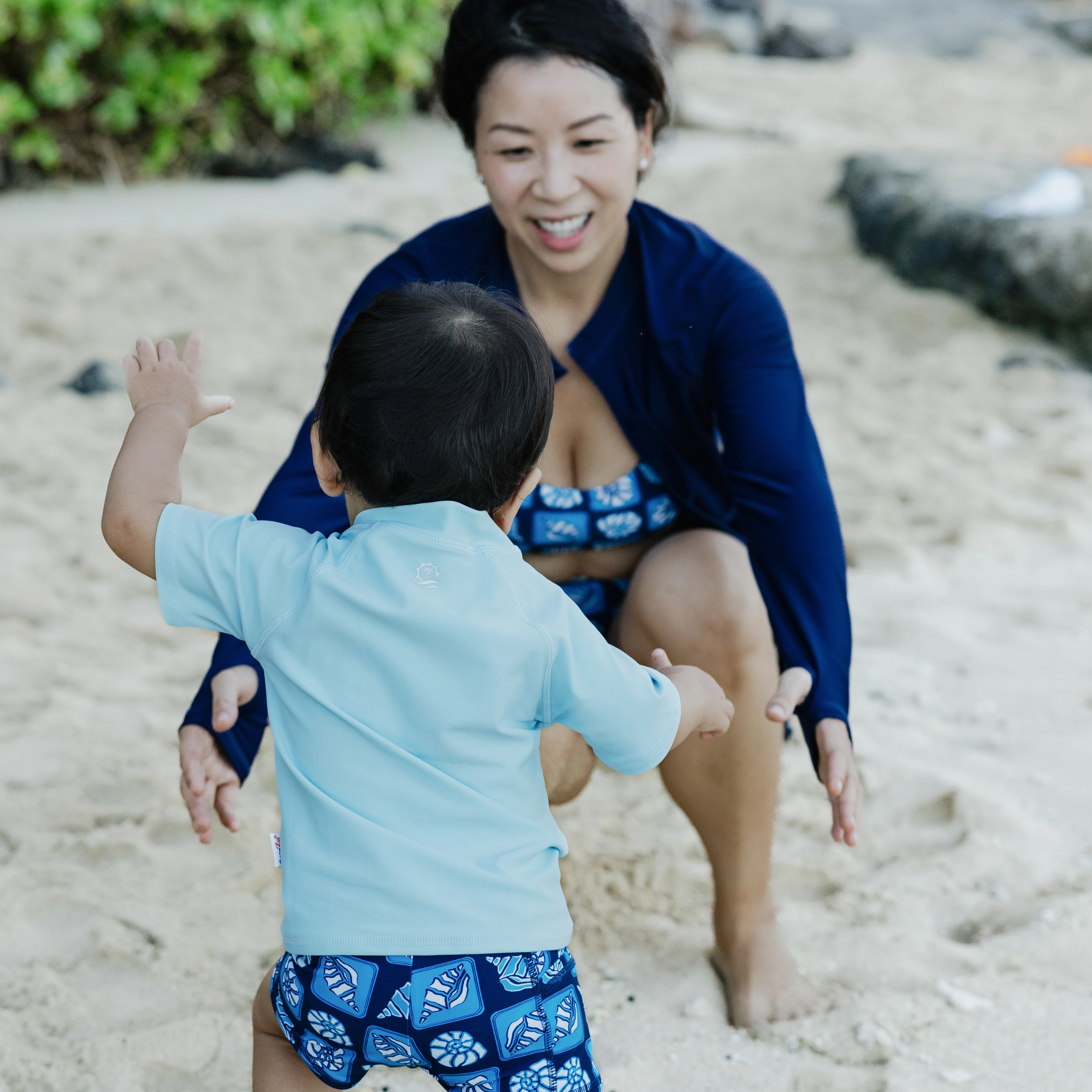 Kids Short Sleeve Zipper Rash Guard Swim Shirt | Dream Blue"