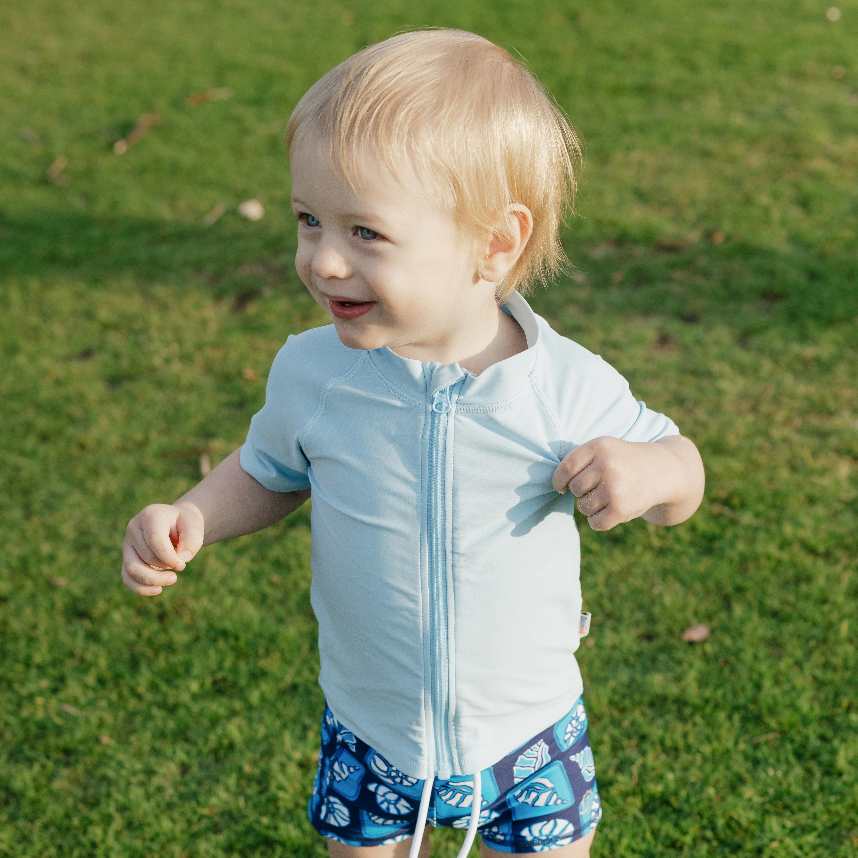 Kids Short Sleeve Zipper Rash Guard Swim Shirt | Dream Blue"