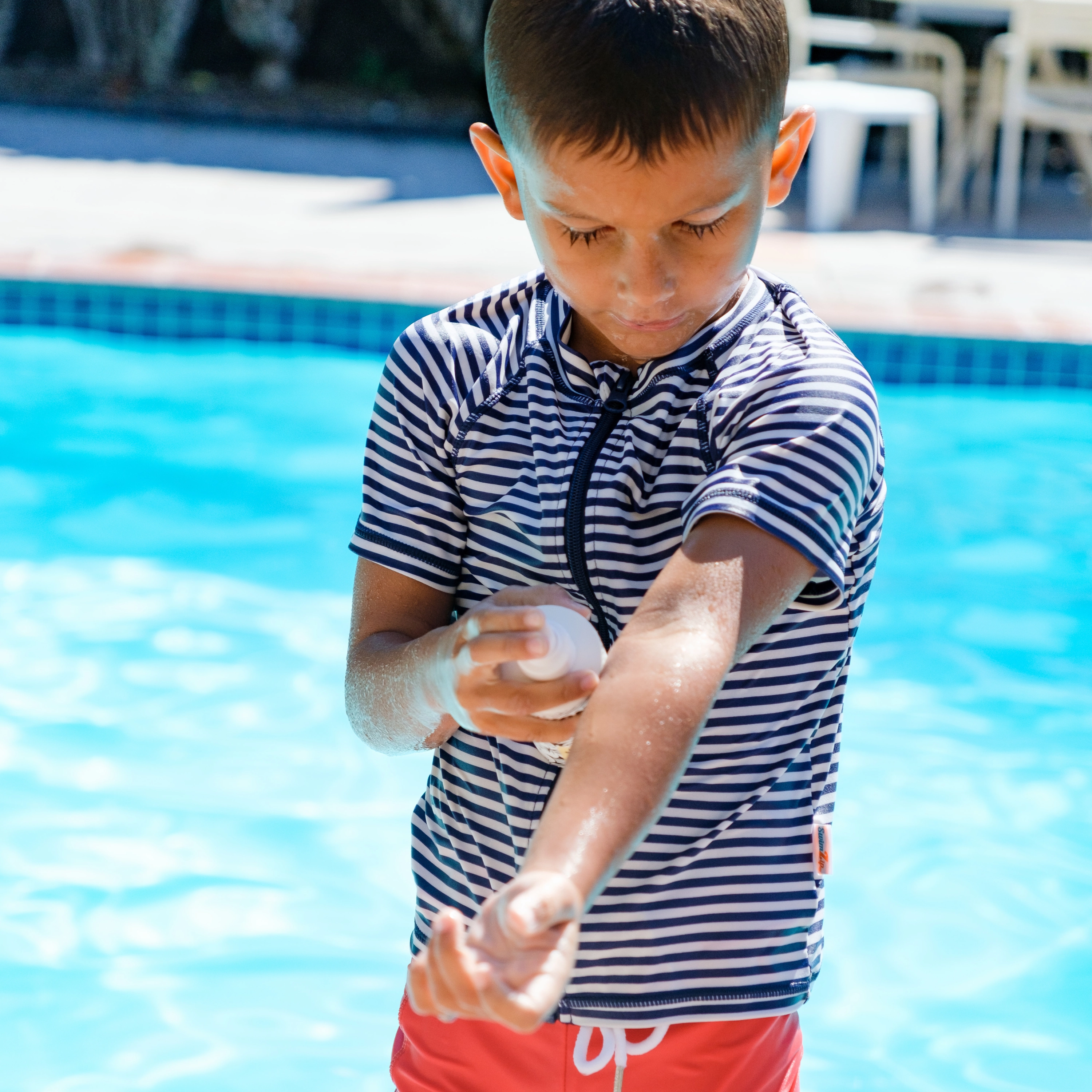 Kids Short Sleeve Zipper Rash Guard Swim Shirt | Stunner