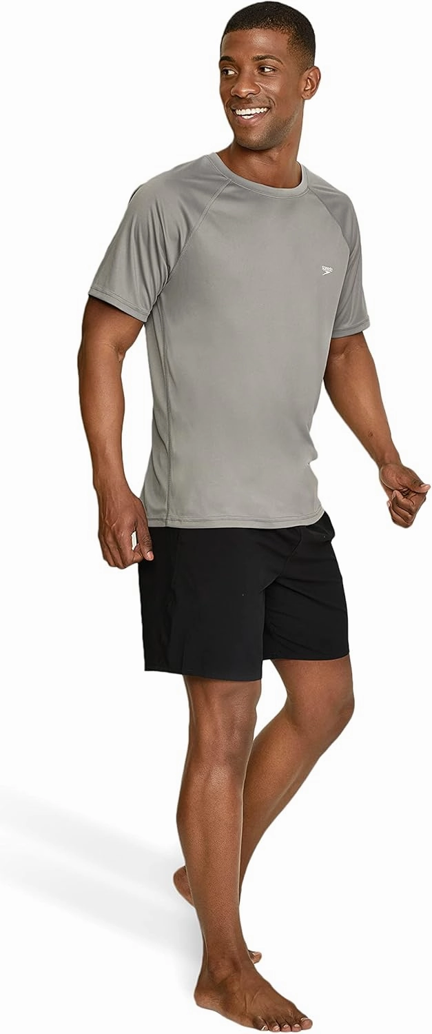 Speedo Men's Uv Swim Shirt Short Sleeve Regular Fit Solid