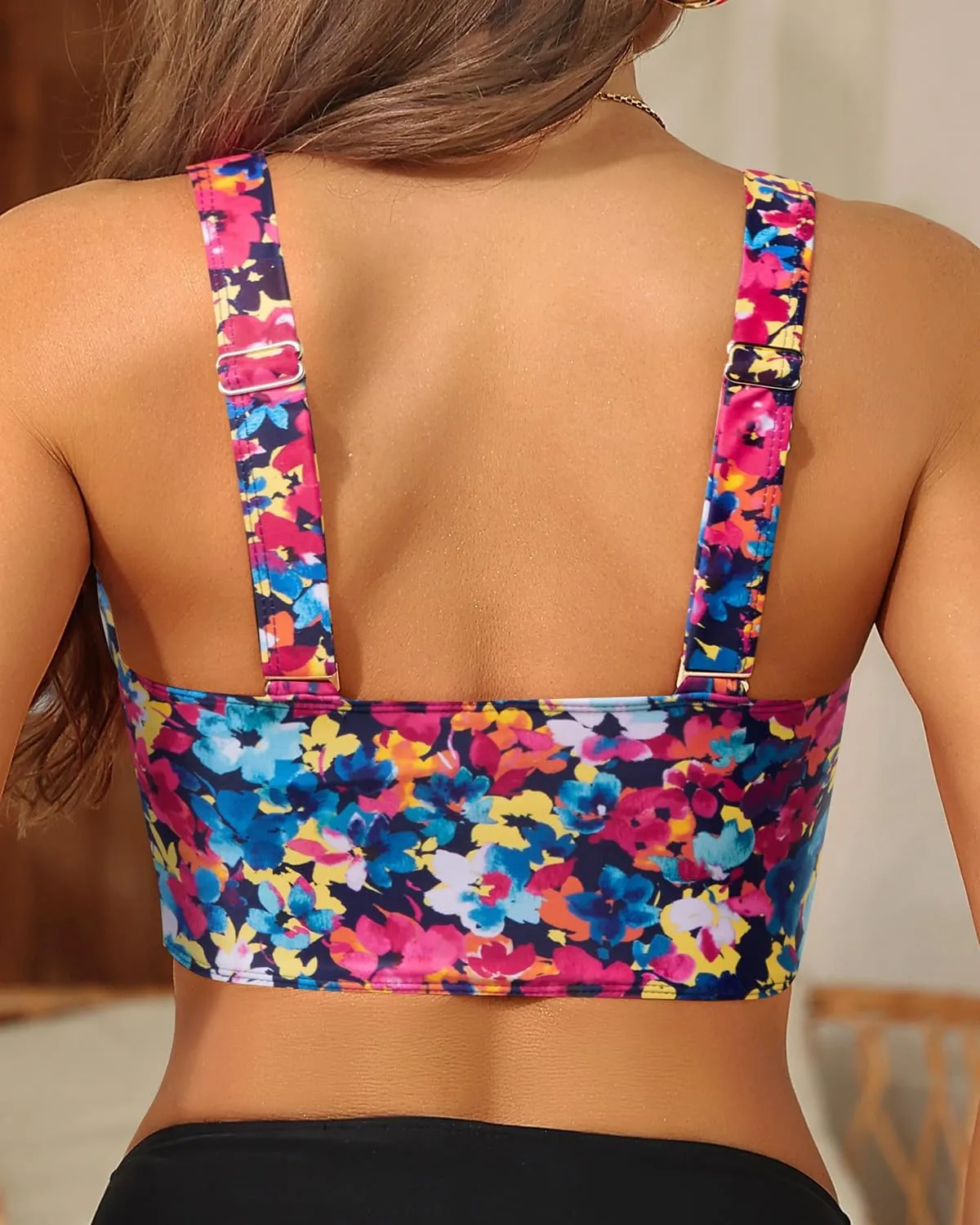 Women's Bikini Top - Supportive Swimsuit for Large Bust - 2025 Cut Out Twist Swim Top